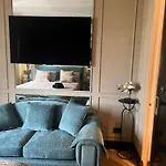 Bed & Breakfast Scjavuru Of