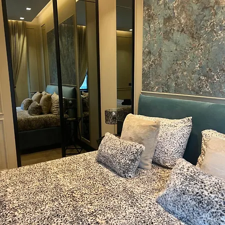 Bed & Breakfast Scjavuru Of Palermo